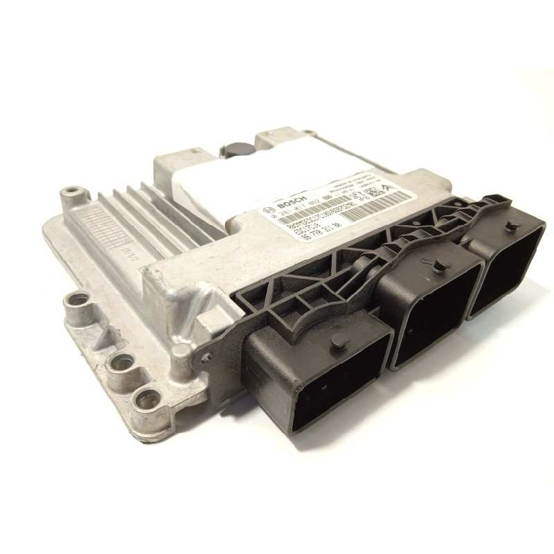 Recambio de centralita motor uce para citroën c4 lim. seduction referencia OEM IAM 9677031180 9666729580 0281017862