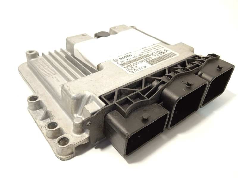 Recambio de centralita motor uce para citroën c4 lim. seduction referencia OEM IAM 9677031180 9666729580 0281017862