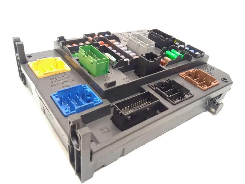 Recambio de caja reles / fusibles para citroën c4 lim. shine referencia OEM IAM 9806687980  