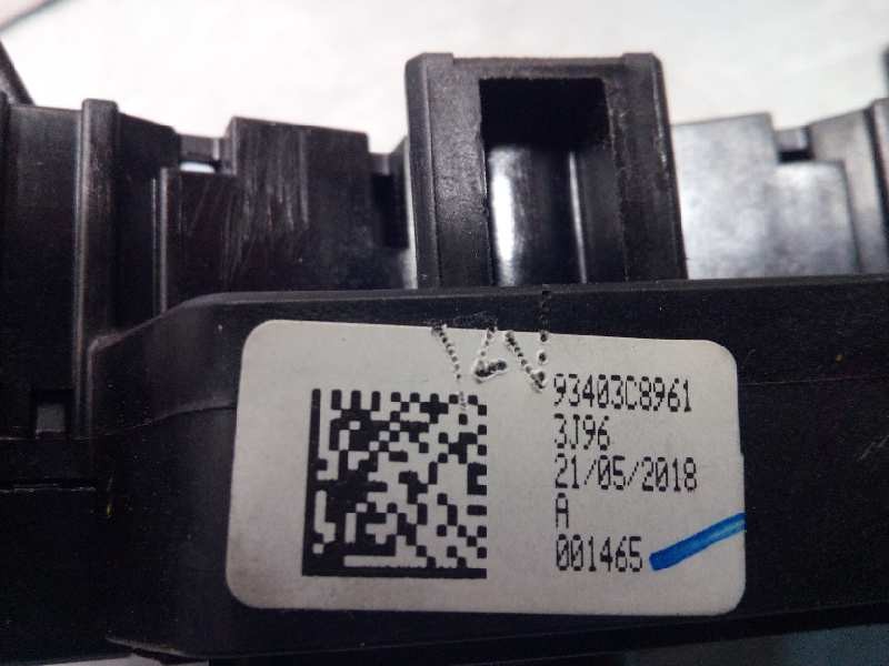 Recambio de mando intermitentes para hyundai i20 active 1.0 tgdi cat referencia OEM IAM 93403C8961  