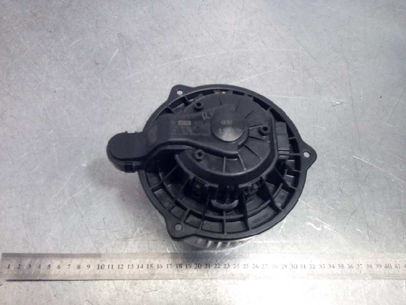 Recambio de motor calefaccion para hyundai i20 active 1.0 tgdi cat referencia OEM IAM 97126C8000  