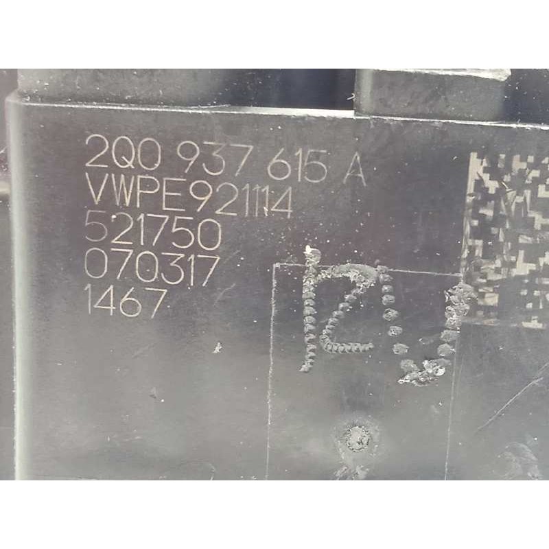 Recambio de caja reles / fusibles para volkswagen polo 1.0 tsi referencia OEM IAM 2Q0937615A  