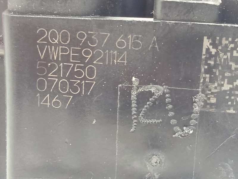 Recambio de caja reles / fusibles para volkswagen polo 1.0 tsi referencia OEM IAM 2Q0937615A  