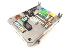 Recambio de caja reles / fusibles para peugeot 308 1.2 12v e-thp referencia OEM IAM 9806687880   2