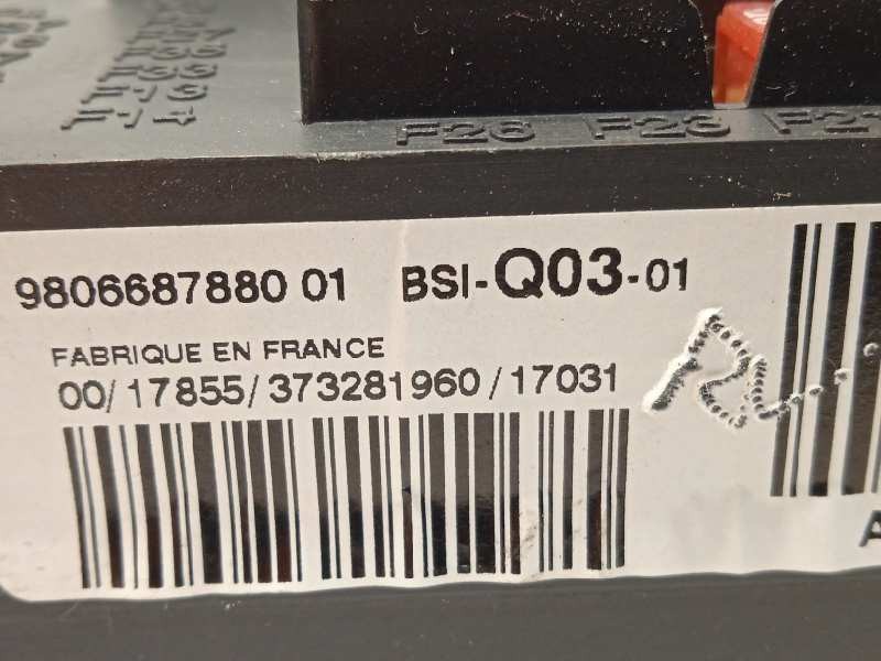 Recambio de caja reles / fusibles para peugeot 308 1.2 12v e-thp referencia OEM IAM 9806687880  