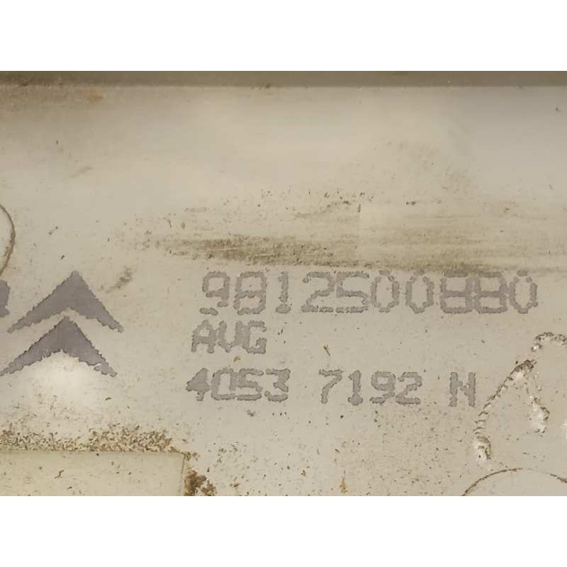 Recambio de cerradura puerta delantera izquierda para peugeot 208 access referencia OEM IAM 9812500880  