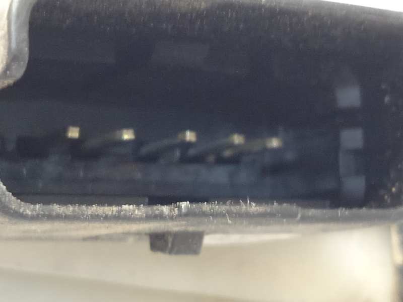 Recambio de cerradura puerta trasera derecha para peugeot 208 access referencia OEM IAM 9812501180  