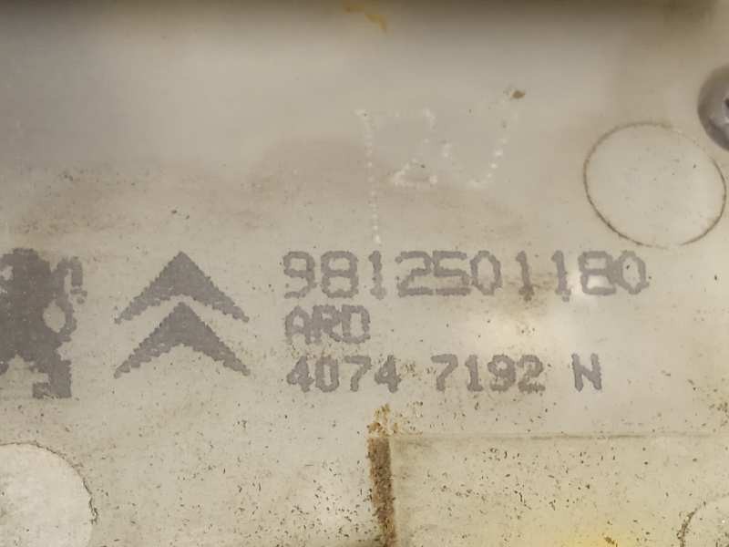 Recambio de cerradura puerta trasera derecha para peugeot 208 access referencia OEM IAM 9812501180  