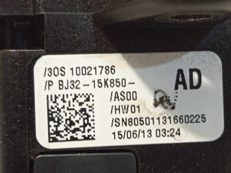Recambio de interruptor para land rover evoque prestige referencia OEM IAM BJ3215K850AD  