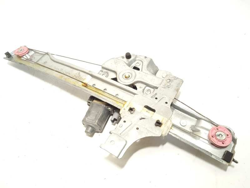 Recambio de elevalunas delantero derecho para peugeot 208 access referencia OEM IAM 9673154380  9674254380