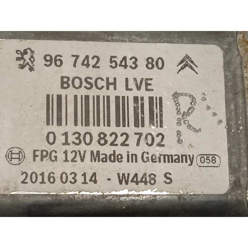 Recambio de elevalunas delantero derecho para peugeot 208 access referencia OEM IAM 9673154380  9674254380