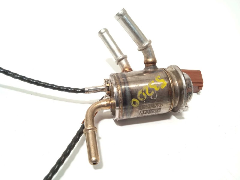 Recambio de inyector para volkswagen t6.1 caravelle (sh) 2.0 tdi referencia OEM IAM 7LA131113B  