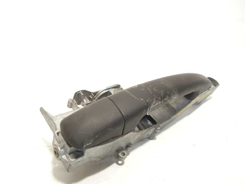 Recambio de maneta exterior delantera derecha para peugeot 208 access referencia OEM IAM NOREF  