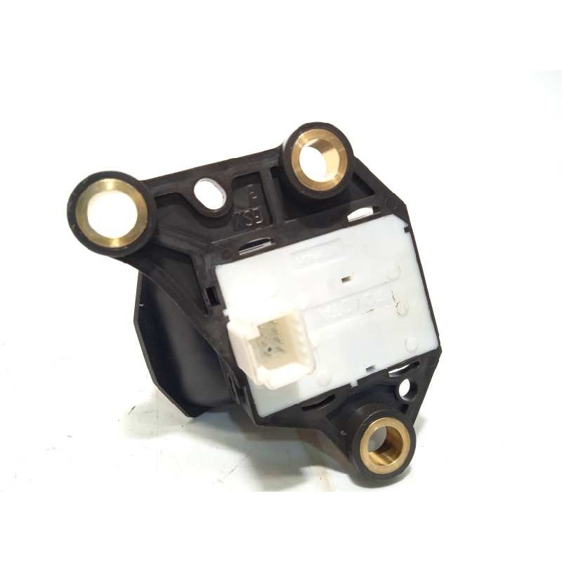 Recambio de interruptor para toyota avensis touring sports advance referencia OEM IAM 8439005030  