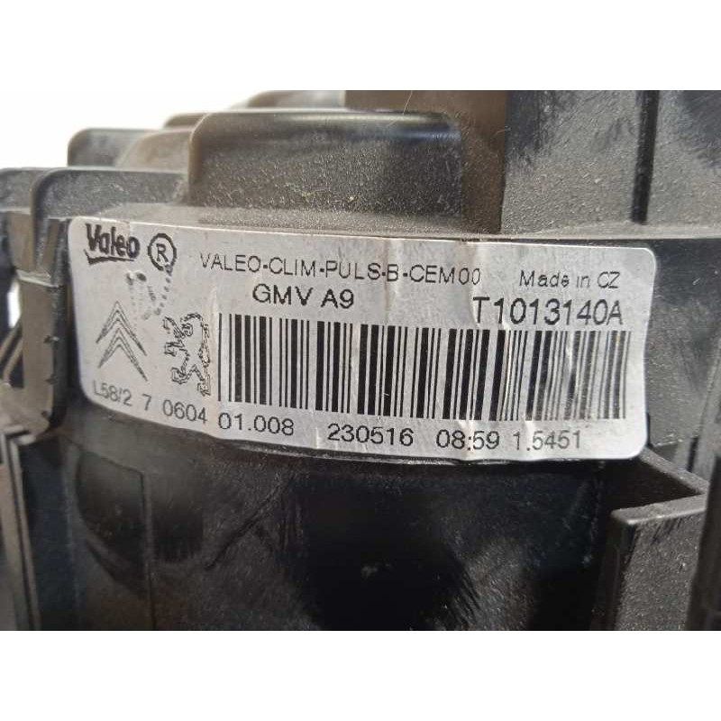 Recambio de motor calefaccion para peugeot 208 access referencia OEM IAM T1013140A  1608182080