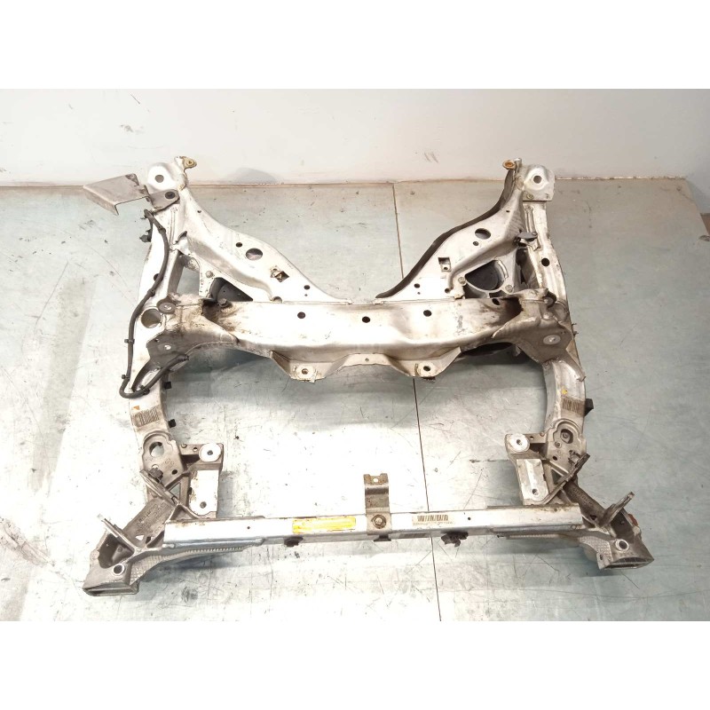 Recambio de puente delantero para bmw serie 7 (f01/f02) 740i referencia OEM IAM 31116796693  