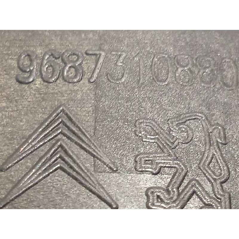 Recambio de tapa exterior combustible para citroën c4 lim. shine referencia OEM IAM 9687310880 1517J1 1518F9