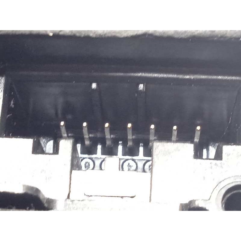 Recambio de cerradura puerta delantera izquierda para seat toledo (kg3) reference referencia OEM IAM 5E1837015  