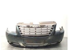 Recambio de paragolpes delantero para chrysler voyager (rg) 2.5 crd lx referencia OEM IAM 5140023AA  