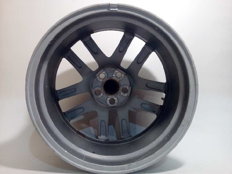 Recambio de llanta para lexus ct 200h referencia OEM IAM 4261176280  