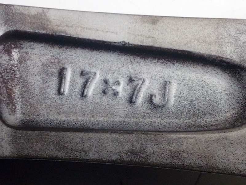 Recambio de llanta para lexus ct 200h referencia OEM IAM 4261176280  