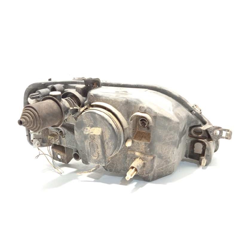 Recambio de faro izquierdo para dacia logan 1.6 cat referencia OEM IAM 8200211005  