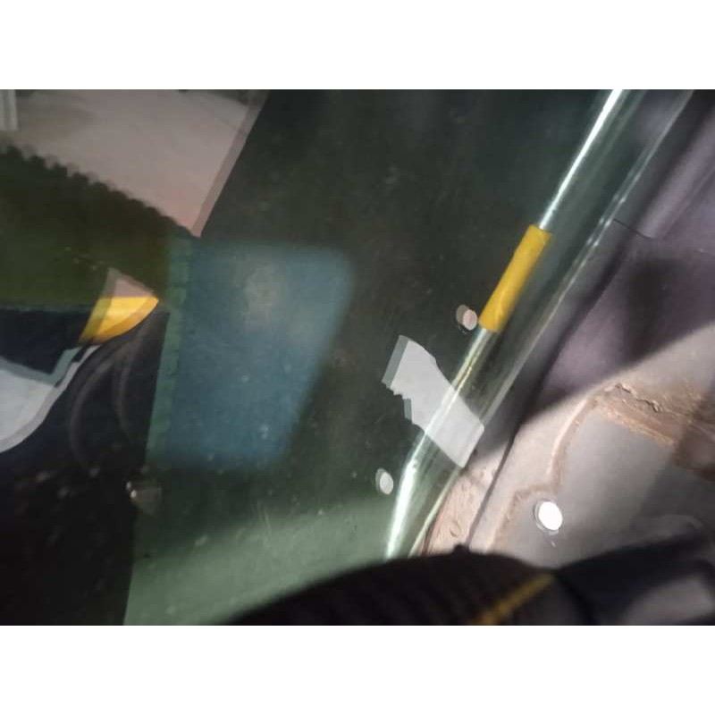 Recambio de puerta delantera derecha para cadillac bls 1.9 d pdf referencia OEM IAM 12768507  