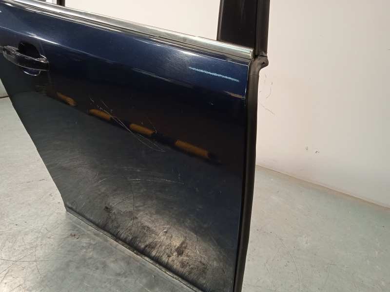 Recambio de puerta trasera derecha para cadillac bls 1.9 d pdf referencia OEM IAM 12768504  