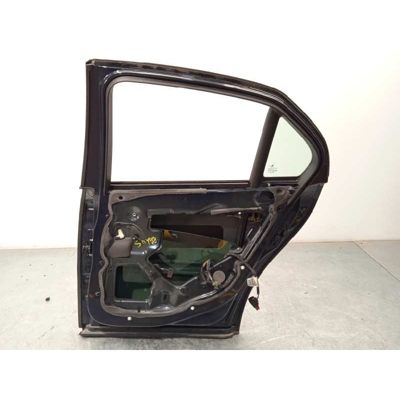 Recambio de puerta trasera derecha para cadillac bls 1.9 d pdf referencia OEM IAM 12768504  