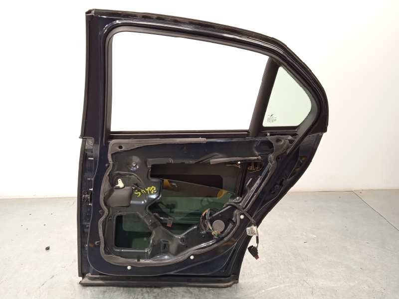 Recambio de puerta trasera derecha para cadillac bls 1.9 d pdf referencia OEM IAM 12768504  