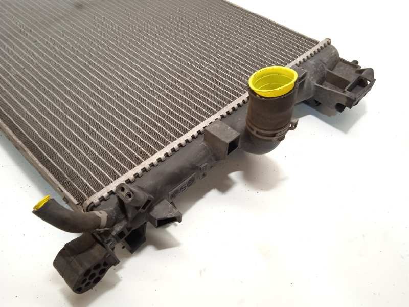 Recambio de radiador agua para cadillac bls 1.9 d pdf referencia OEM IAM 879738E  13135477