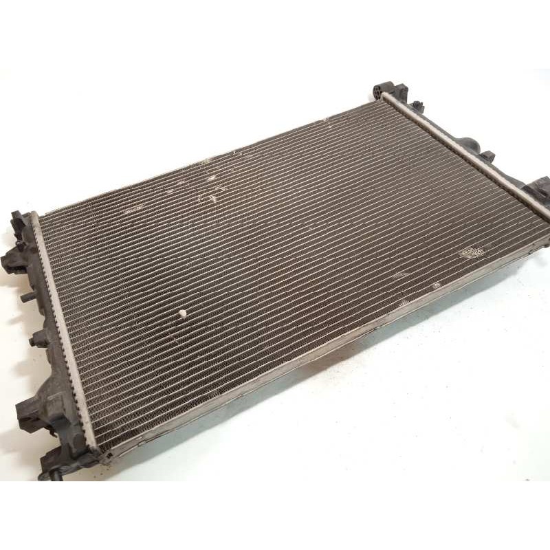 Recambio de radiador agua para cadillac bls 1.9 d pdf referencia OEM IAM 879738E  13135477