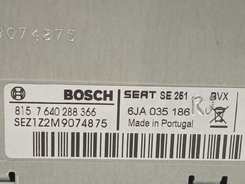 Recambio de sistema audio / radio cd para seat toledo (kg3) reference referencia OEM IAM 6JA035186  6JA035186WHS