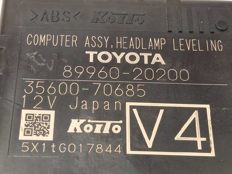 Recambio de modulo electronico para toyota avensis touring sports advance referencia OEM IAM 8996020200  3560070685