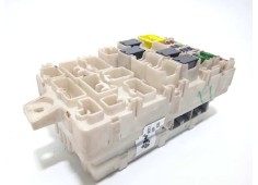 Recambio de caja reles / fusibles para mitsubishi space star (a00) motion referencia OEM IAM 8637A998   2