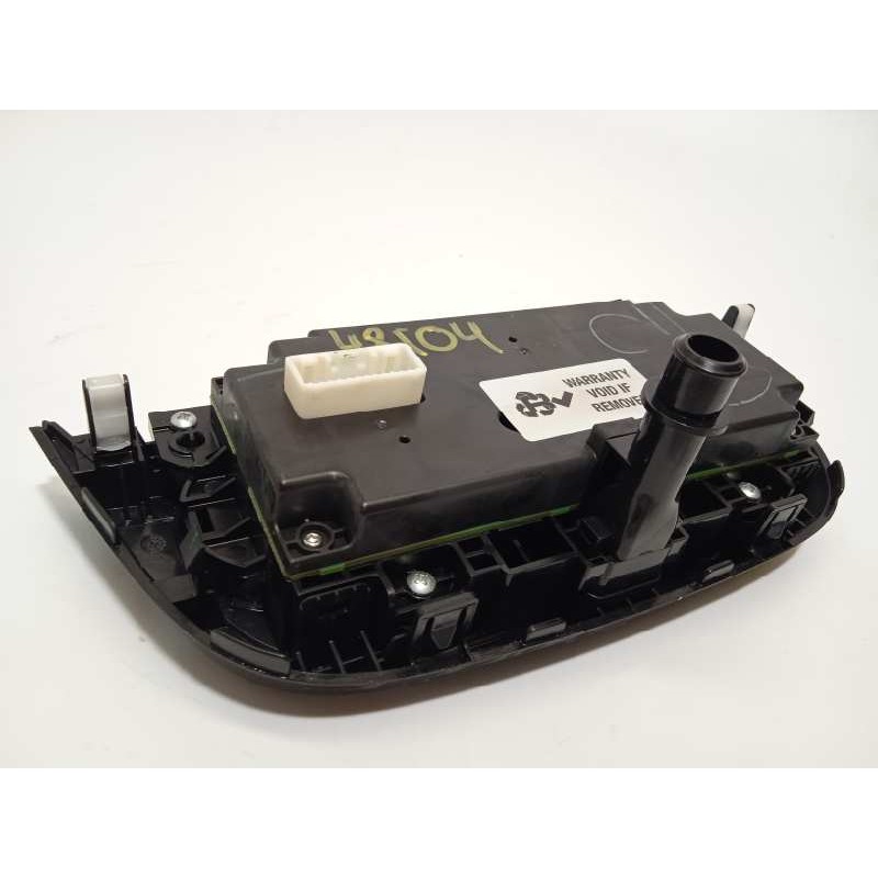 Recambio de mando climatizador para mitsubishi space star (a00) motion referencia OEM IAM 7820A883XA  