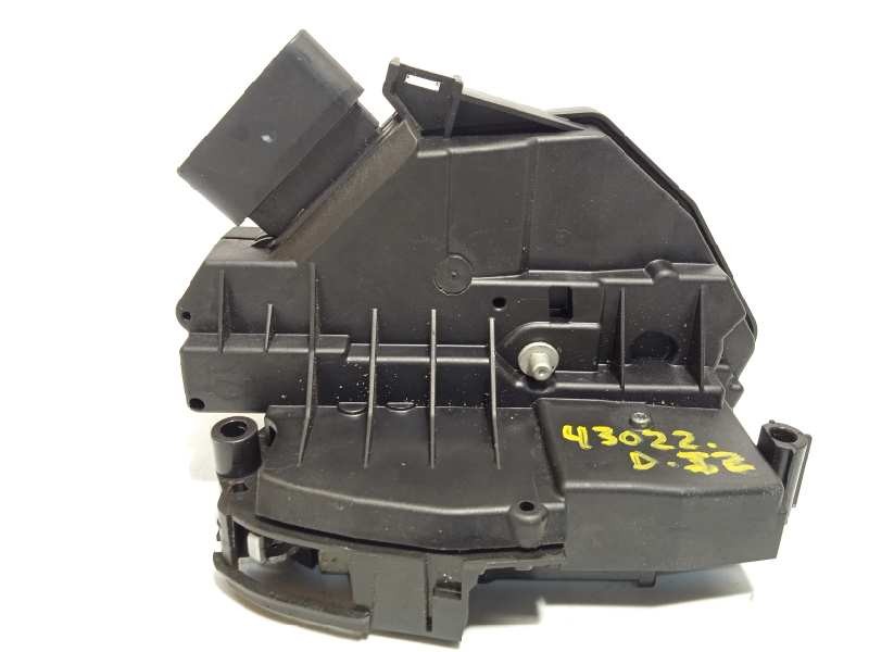 Recambio de cerradura puerta delantera izquierda para ford focus lim. (cb8) trend referencia OEM IAM BM5AA21813DC  2070982