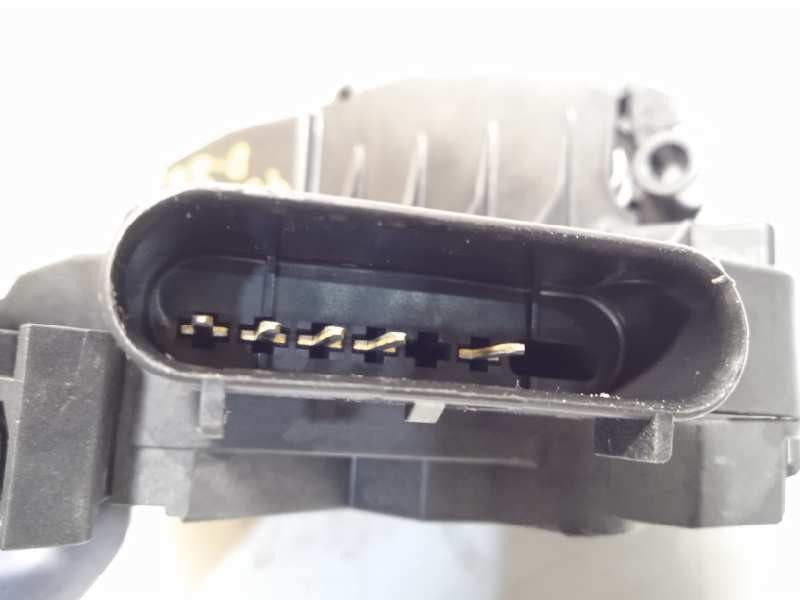 Recambio de cerradura puerta delantera izquierda para ford focus lim. (cb8) trend referencia OEM IAM BM5AA21813DC  2070982