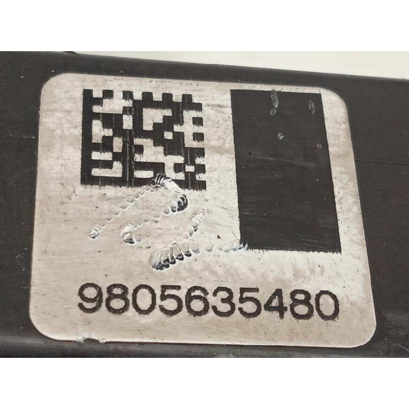 Recambio de cerradura puerta delantera derecha para citroën c4 grand picasso intensive referencia OEM IAM 9805635480  