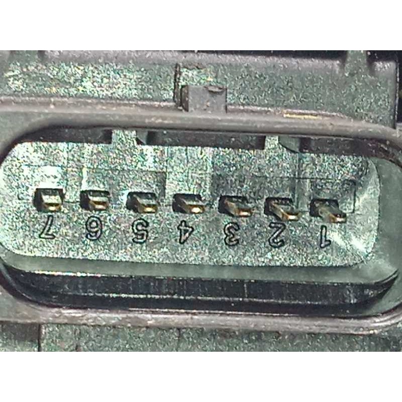 Recambio de cerradura puerta delantera izquierda para citroën c4 grand picasso intensive referencia OEM IAM 9805635580  