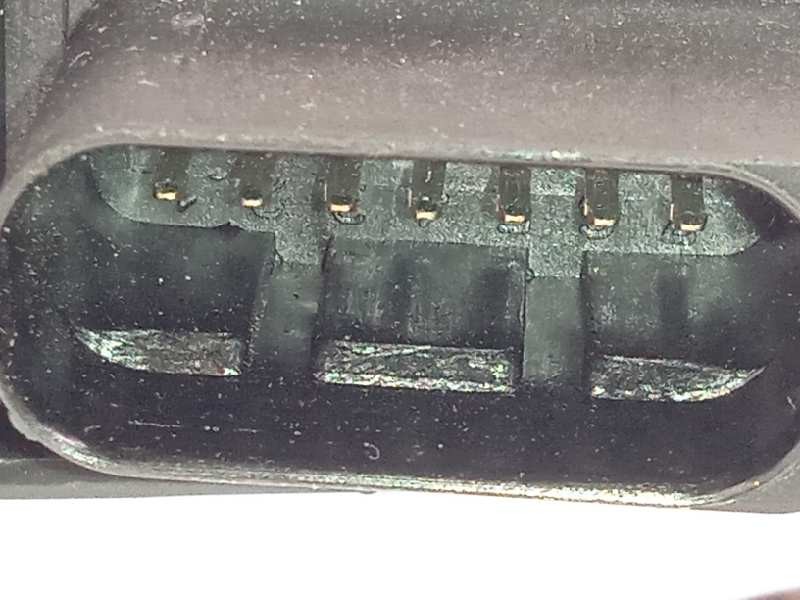 Recambio de cerradura puerta trasera derecha para citroën c4 grand picasso intensive referencia OEM IAM 9805636380  