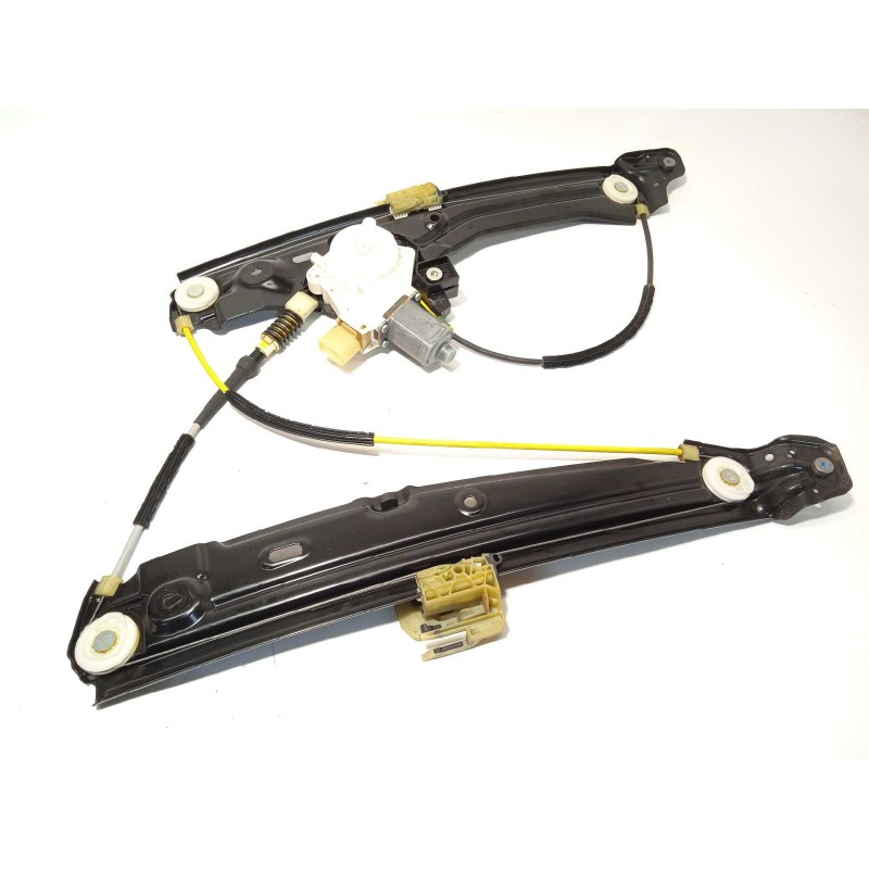 Recambio de elevalunas delantero derecho para bmw serie 7 (f01/f02) 740i referencia OEM IAM 7182106  7046032