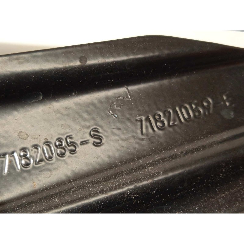 Recambio de elevalunas delantero izquierdo para bmw serie 7 (f01/f02) 740i referencia OEM IAM 7182105  7046031