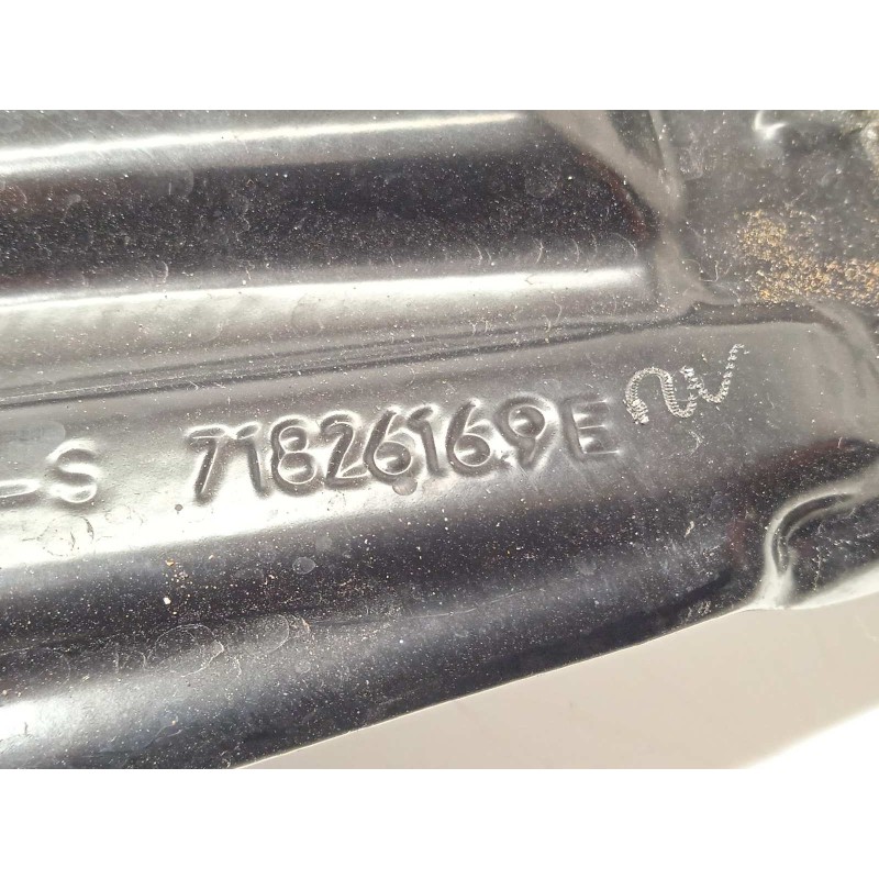 Recambio de elevalunas trasero derecho para bmw serie 7 (f01/f02) 740i referencia OEM IAM 7182616  7046032