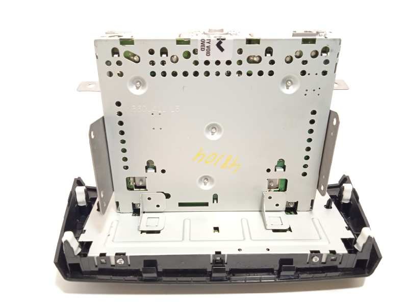 Recambio de sistema audio / radio cd para mitsubishi space star (a00) motion referencia OEM IAM 8701A538  