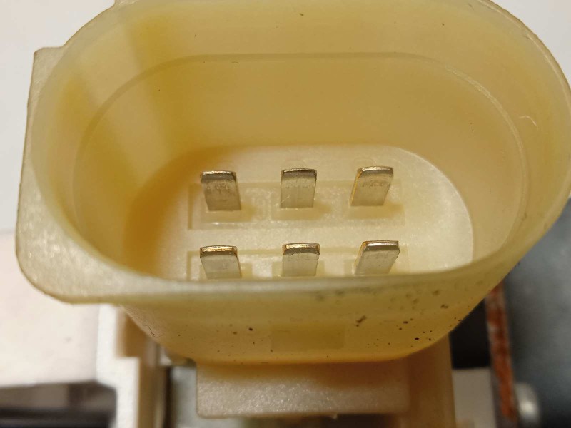 Recambio de elevalunas trasero derecho para bmw serie 7 (f01/f02) 740i referencia OEM IAM 7182616  7046032