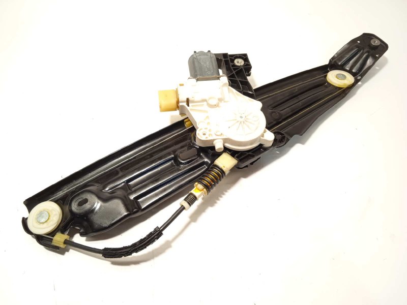 Recambio de elevalunas trasero izquierdo para bmw serie 7 (f01/f02) 740i referencia OEM IAM 7182615  7046031