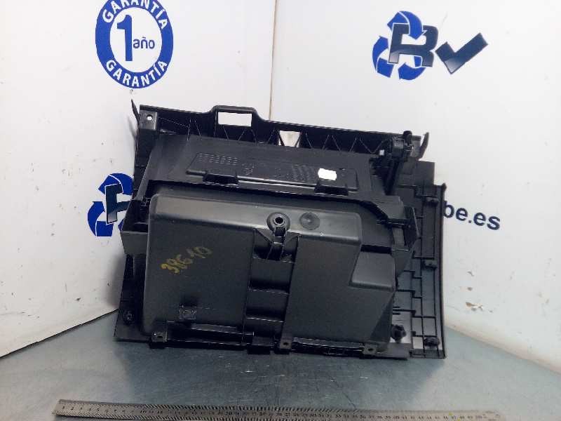 Recambio de guantera para seat ibiza (kj1) style referencia OEM IAM 6F1857095T  
