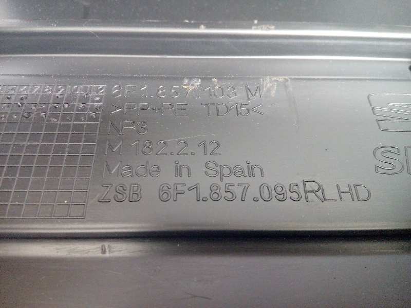 Recambio de guantera para seat ibiza (kj1) style referencia OEM IAM 6F1857095T  