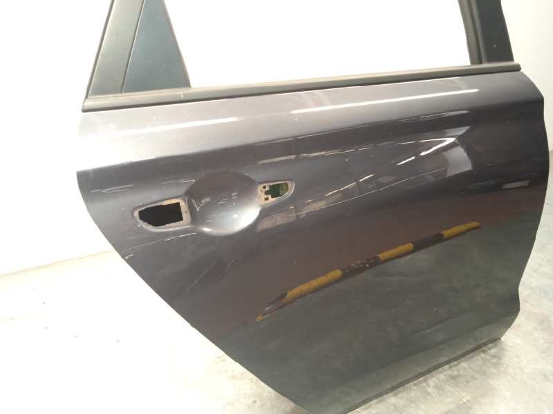 Recambio de puerta trasera derecha para hyundai i30 cw (pd) trend referencia OEM IAM 77004G4000  